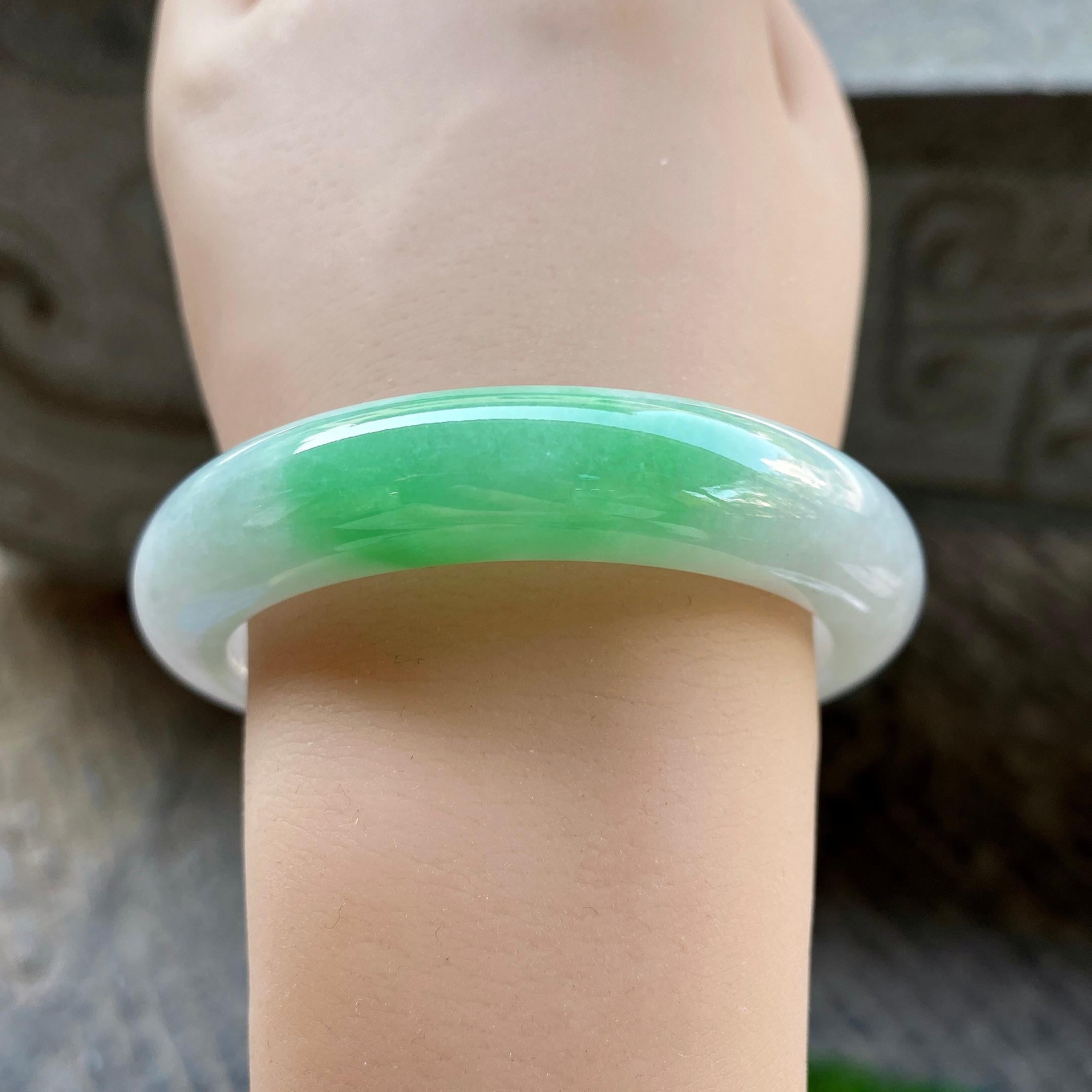 细糯种白底青平安镯（56mm）（yc299505）