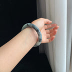 糯冰乌鸡翡翠圆条手镯（56.5mm）（yc403469）