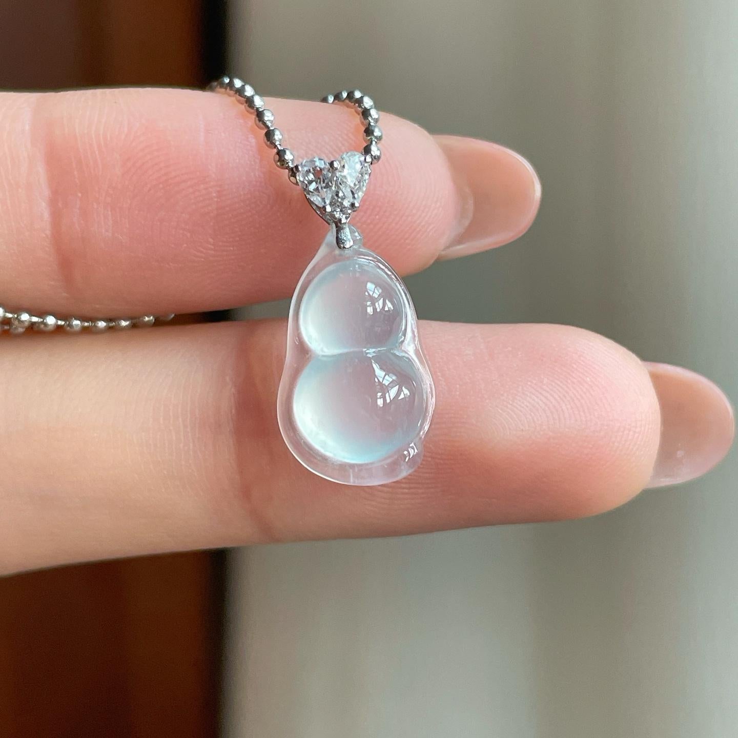 18k金扣冰玻种无色翡翠葫芦（yc349402）