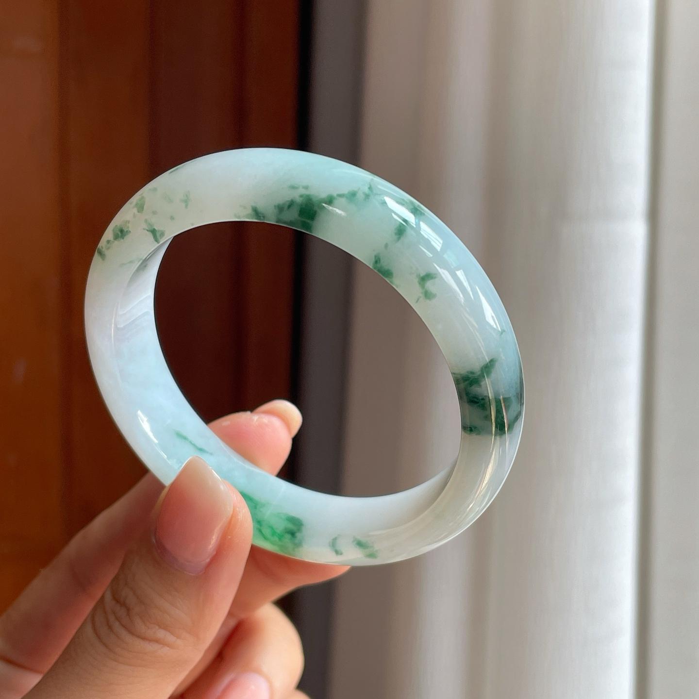 糯冰特色飘花翡翠平安镯（55mm）（yc407678）