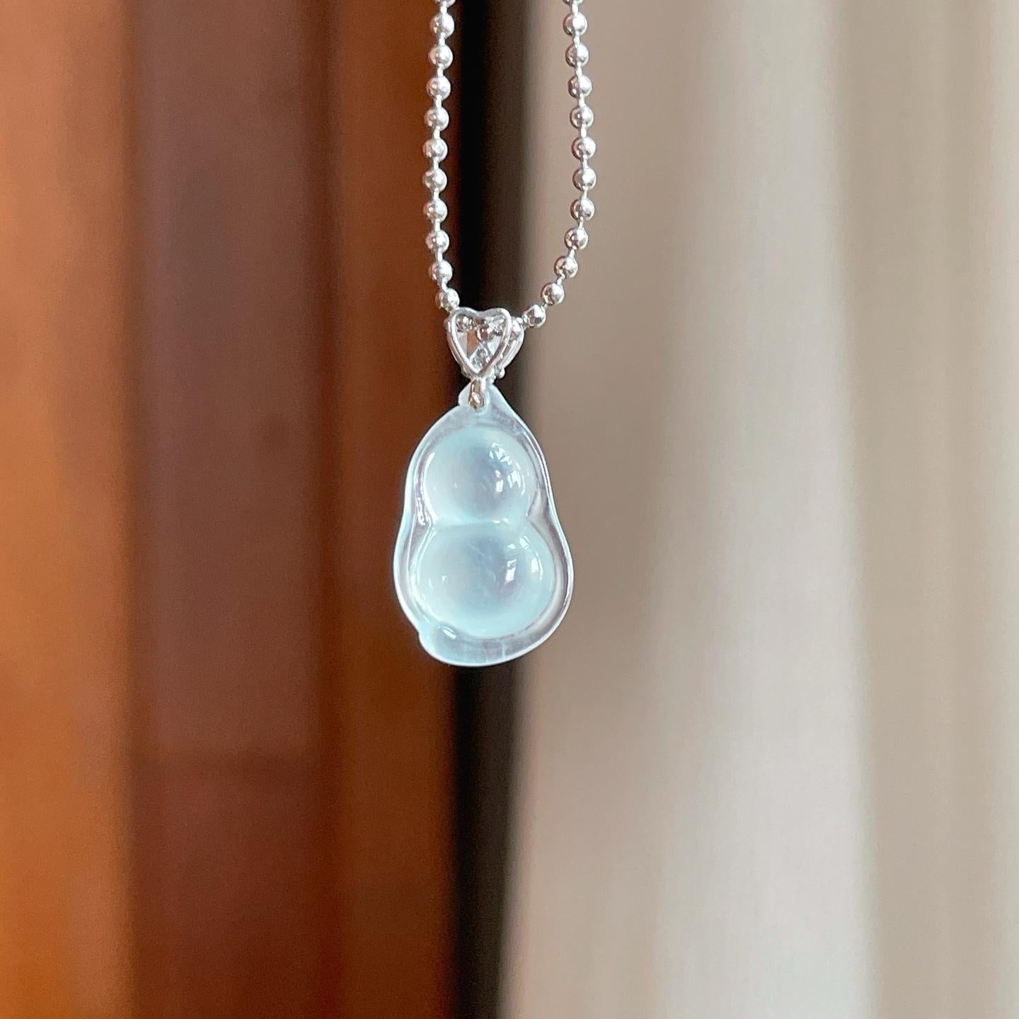 18k金扣冰玻种无色翡翠葫芦（yc349402）