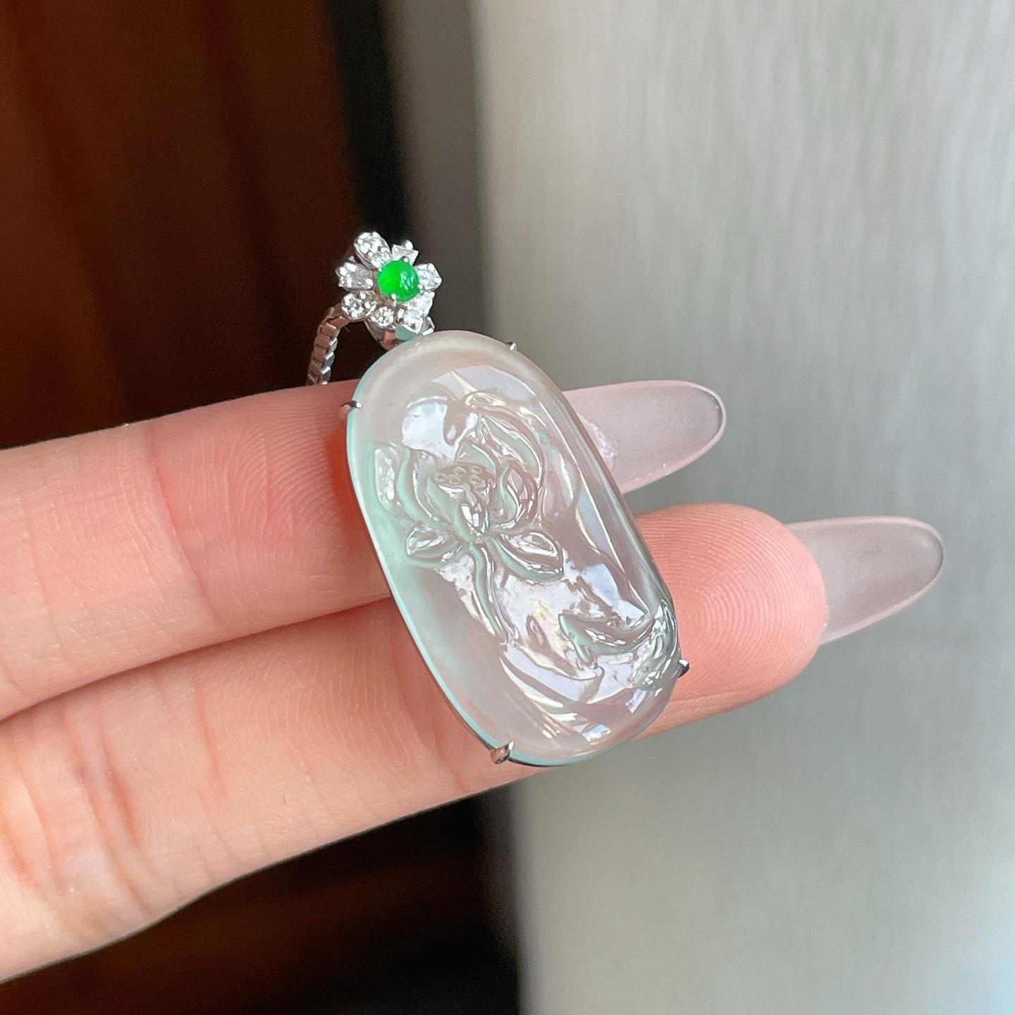 18k金钻镶晴水翡翠莲花（yc269018）