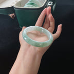 糯冰飘花正圈翡翠手镯（57.8mm）（yc019479）