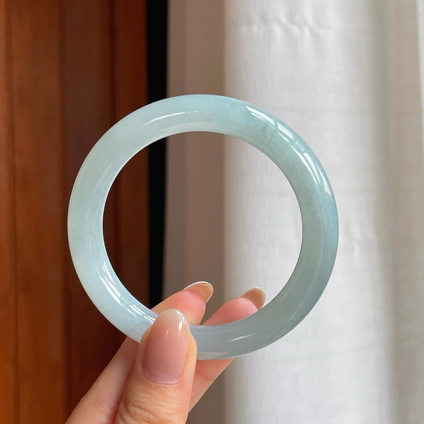 糯冰蓝晴翡翠圆条手镯（55mm)（yc378085）