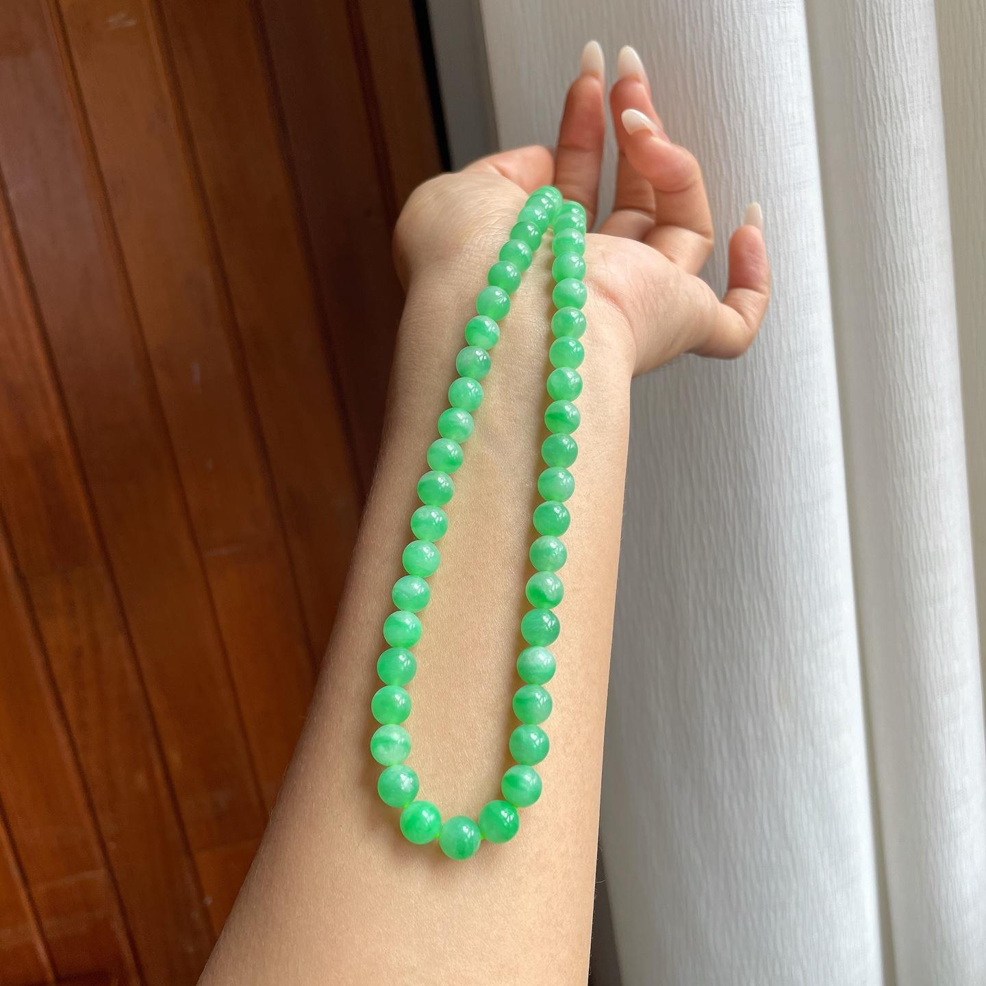 糯冰果绿翡翠珠串手串（yc266463）