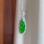 18k金镶冰种满绿翡翠豆子（yc247146）