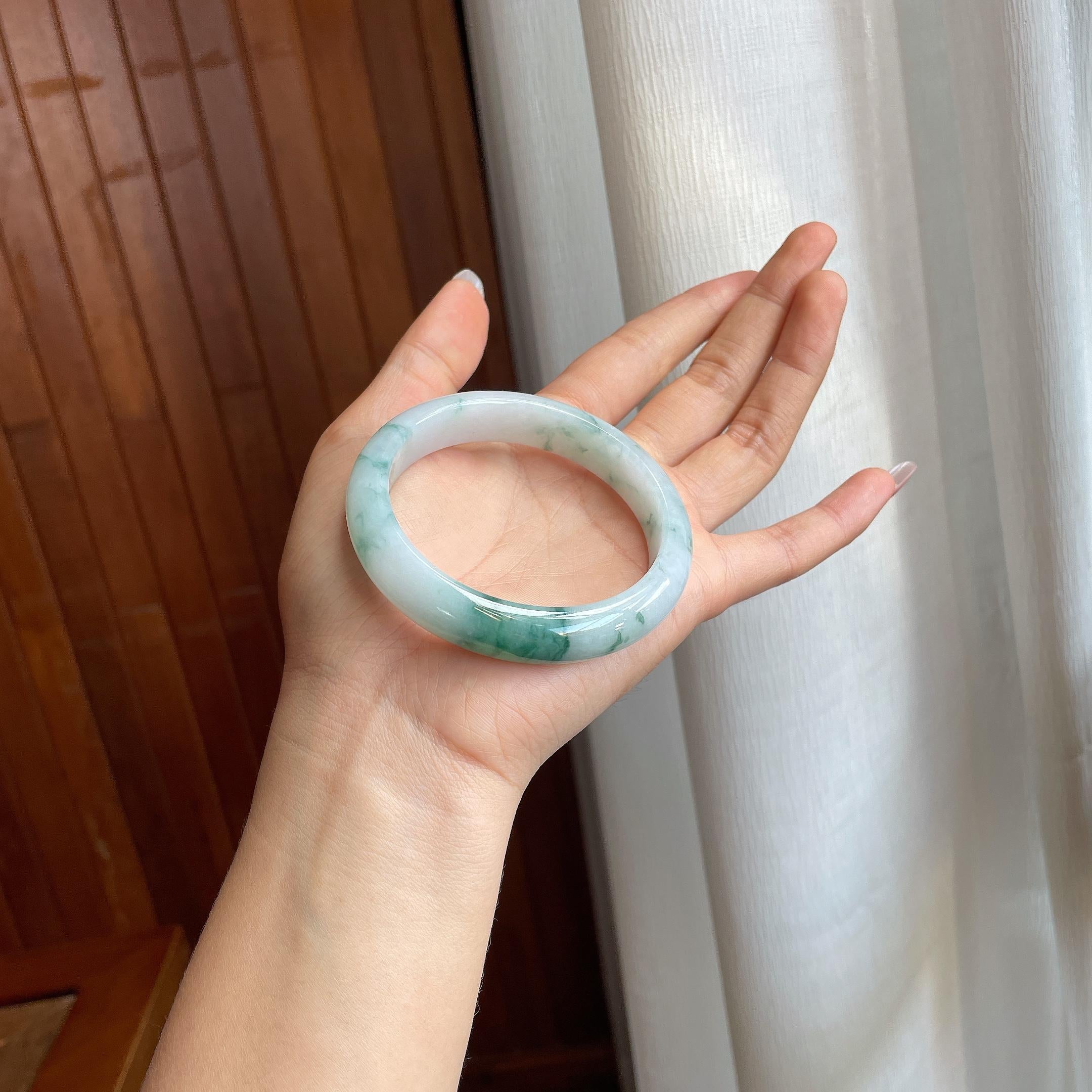 糯冰飘花翡翠平安镯（57.8mm）（yc316583）