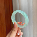 冰种晴底飘花宽版翡翠贵妃镯（56.2mm)（yc374850）