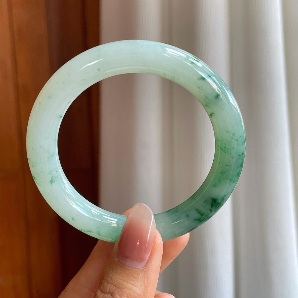 糯冰飘花翡翠圆条手镯（53.6mm）（yc312966）