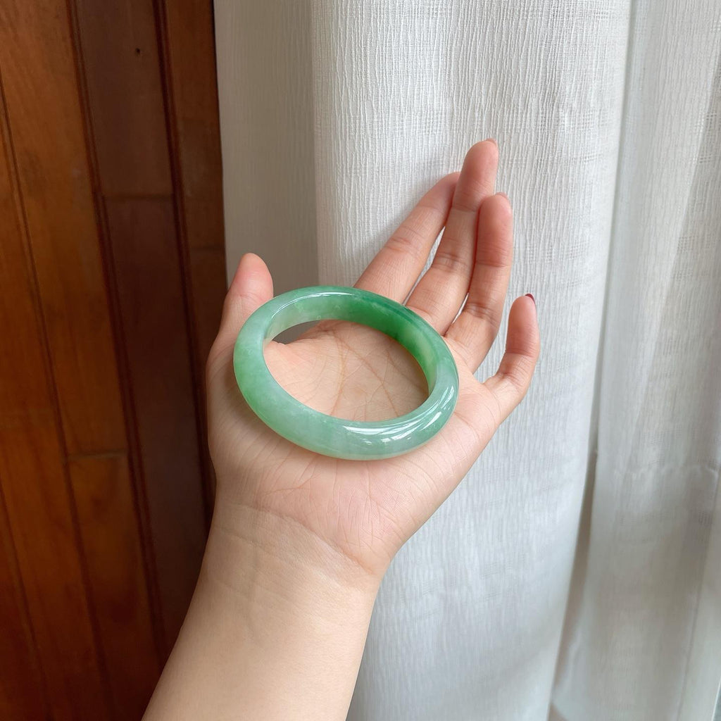 糯冰带色翡翠平安镯（55.7mm）（yc296428）