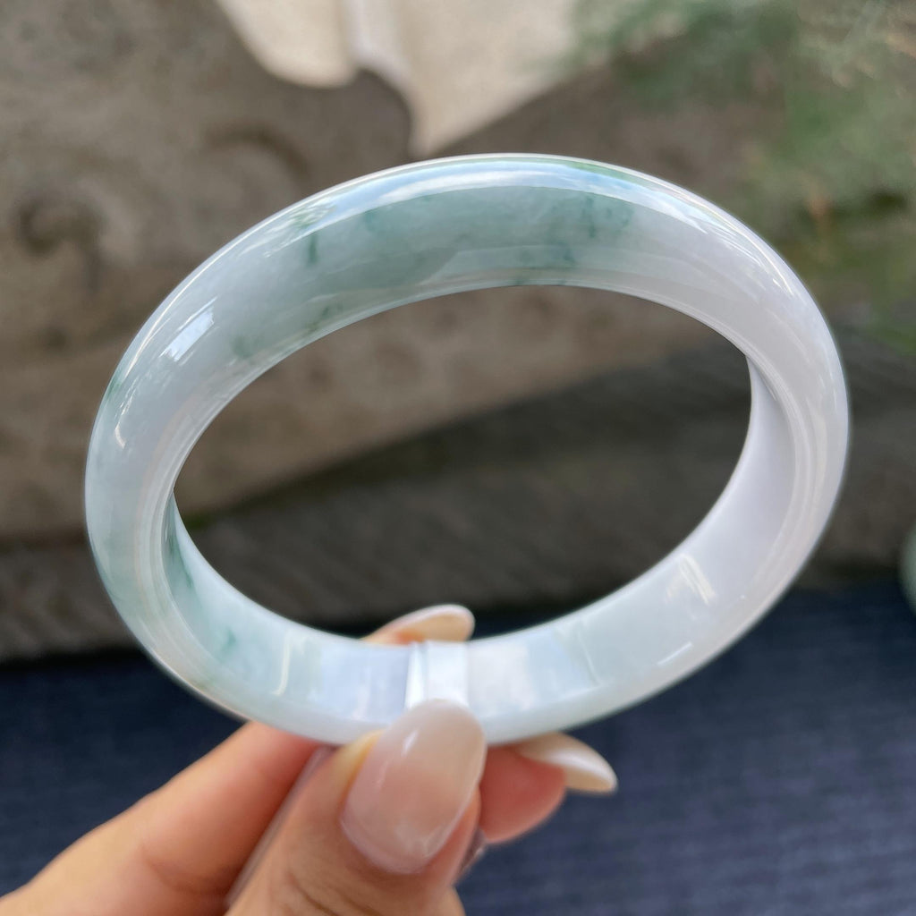 大圈口    细糯种飘花正圈平安镯61.2圈      天然缅甸A货翡翠（yc421201）