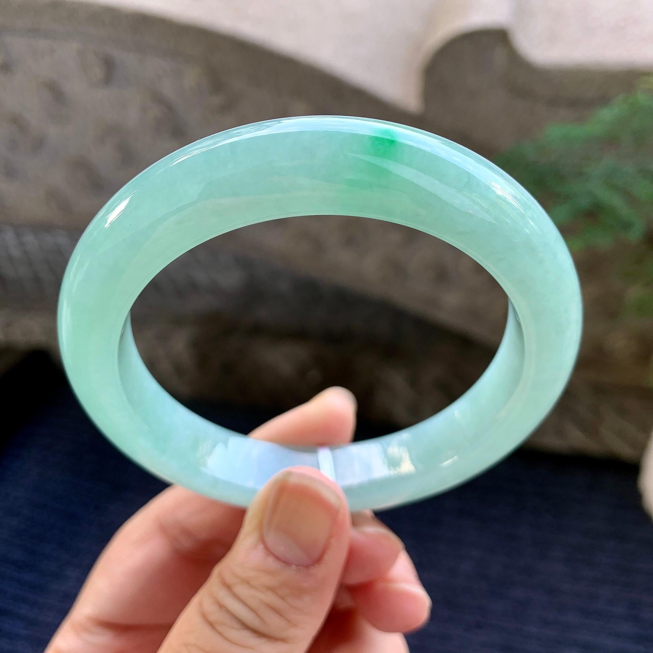 细糯种晴底飘绿平安镯（59mm）（yc264518）