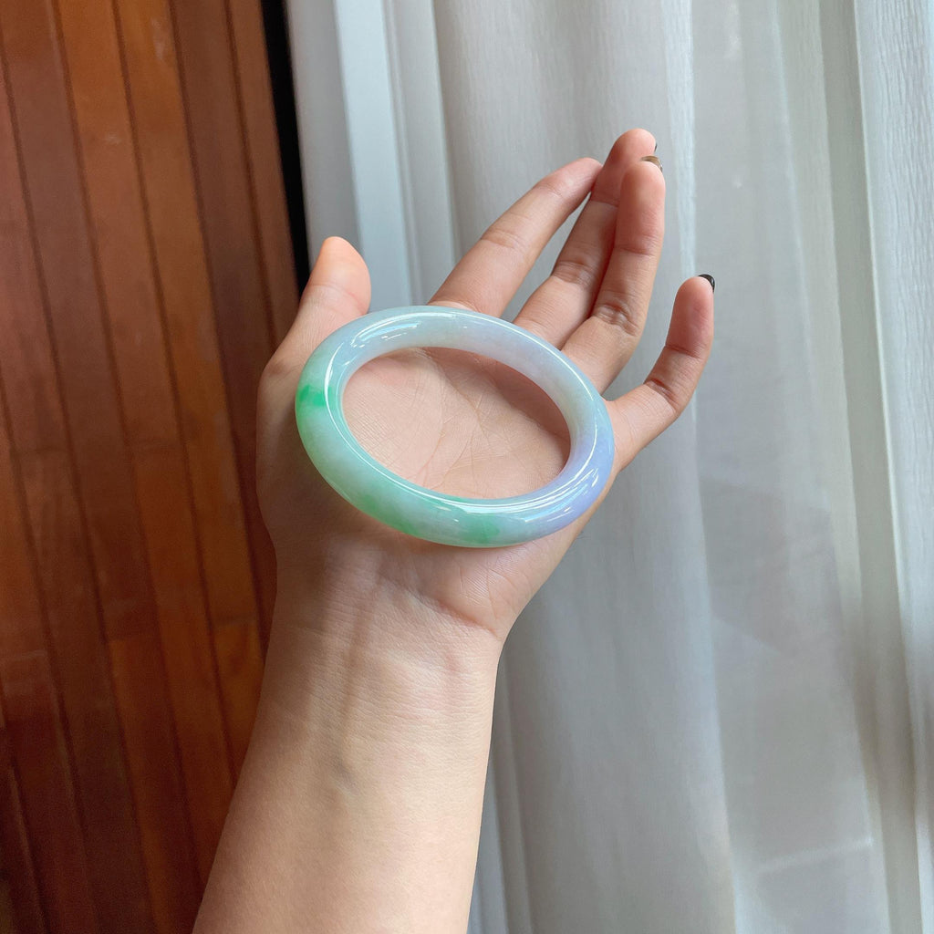 糯冰春带彩翡翠圆条手镯（57mm）（yc284627）
