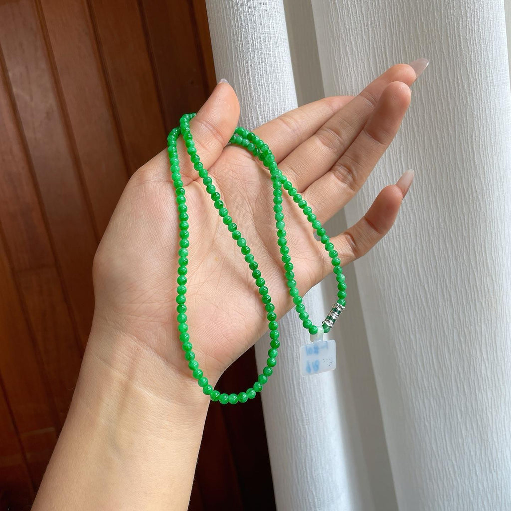 糯冰阳绿翡翠小米珠（yc310746）