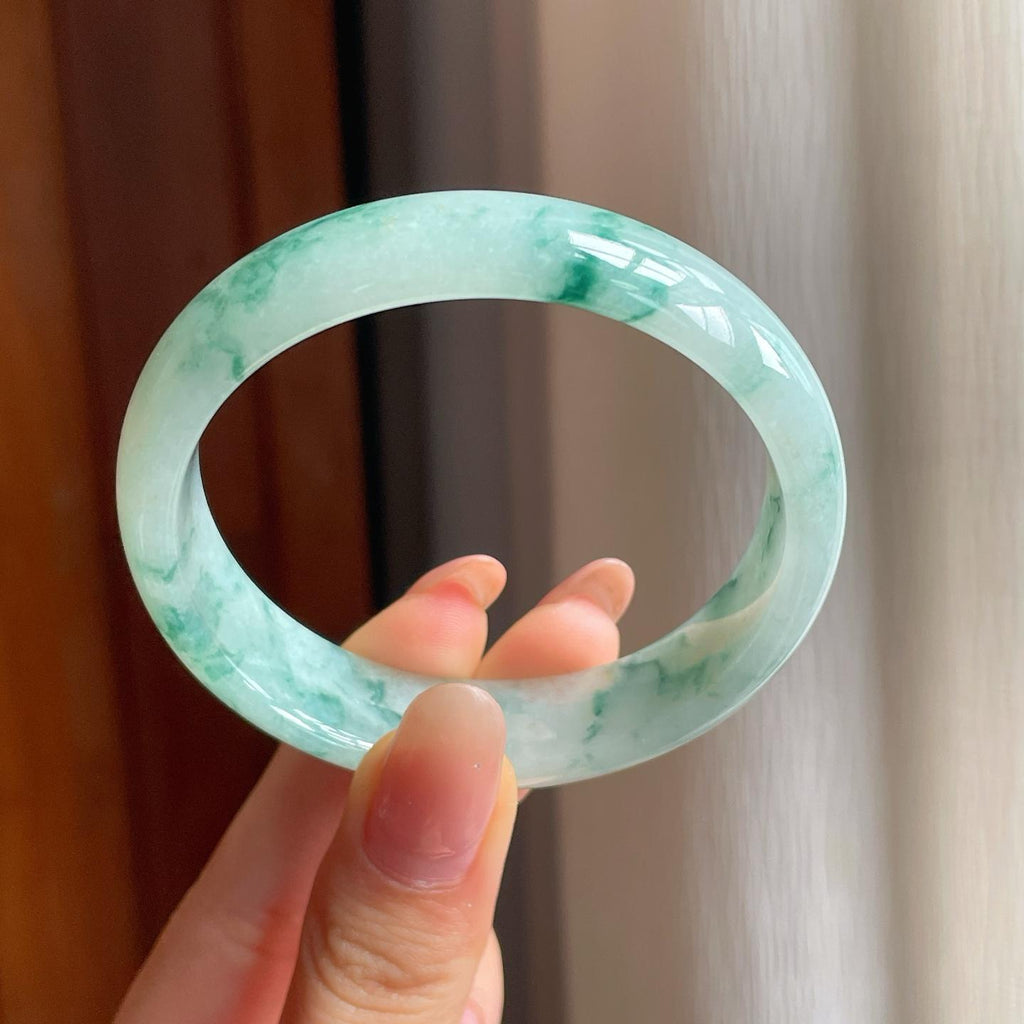 糯冰飘花翡翠贵妃镯（53.5mm）（yc358332）