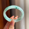 糯冰飘花翡翠贵妃镯（53.5mm）（yc358332）