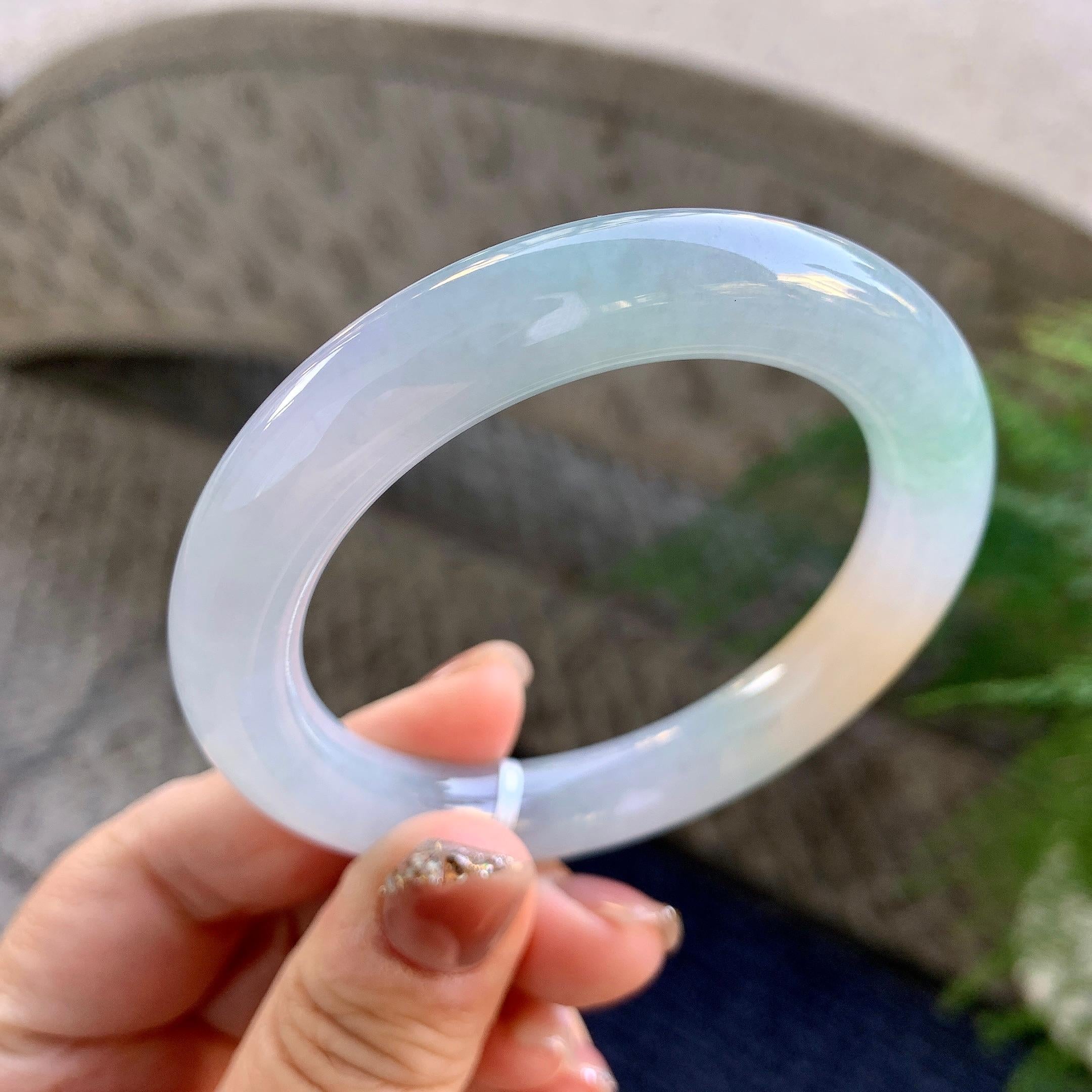 糯冰种黄翡圆条手镯（54.2mm）（yc276214）