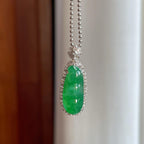 18k金钻镶冰种满绿翡翠豆子（yc257842）