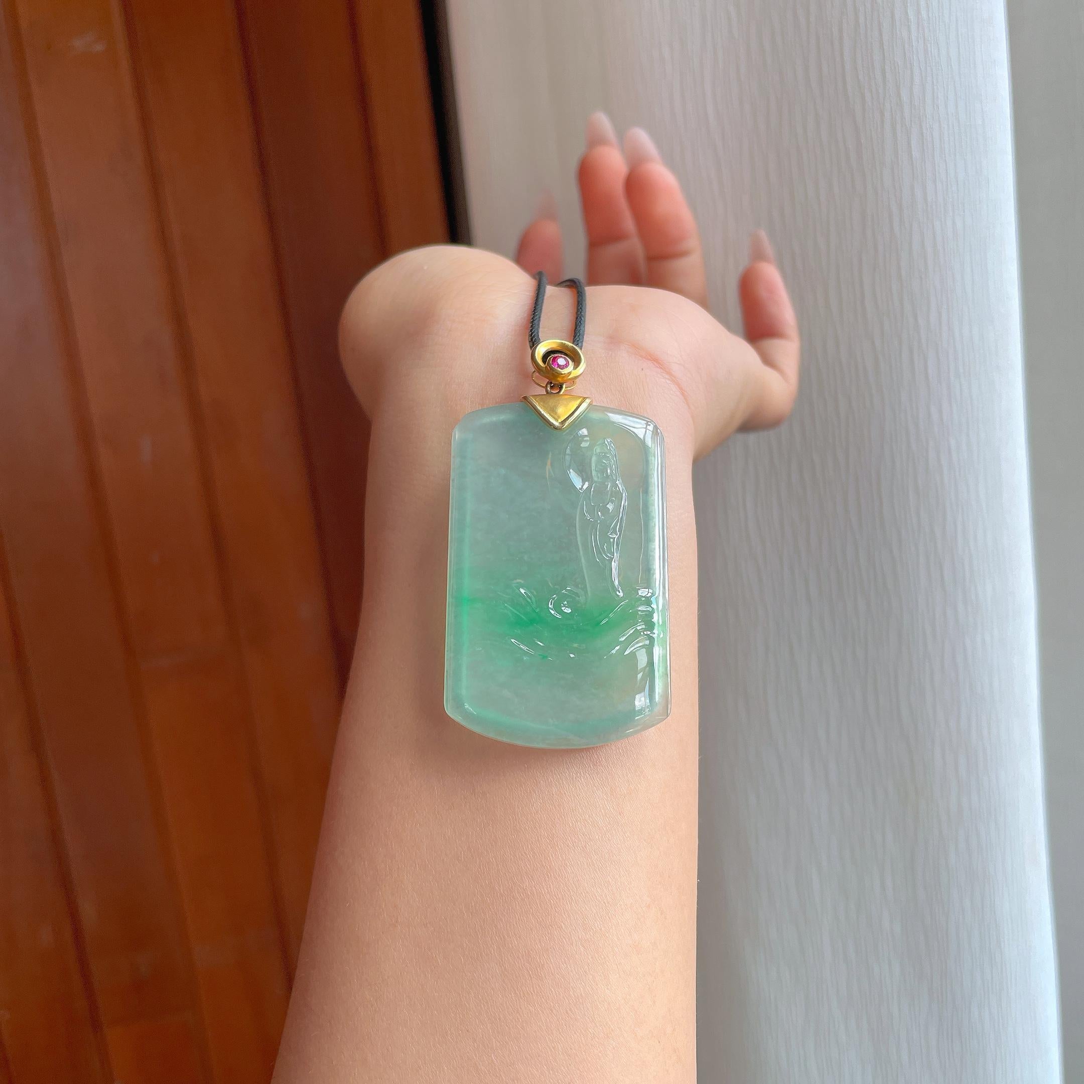 18k金扣冰种飘绿花翡翠观音（yc299205）