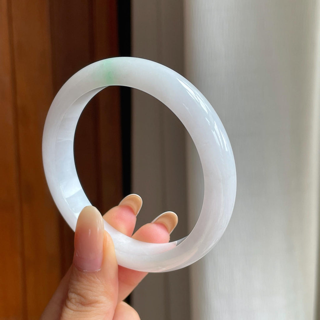 糯冰淡底色翡翠平安镯（58mm)（yc409907）
