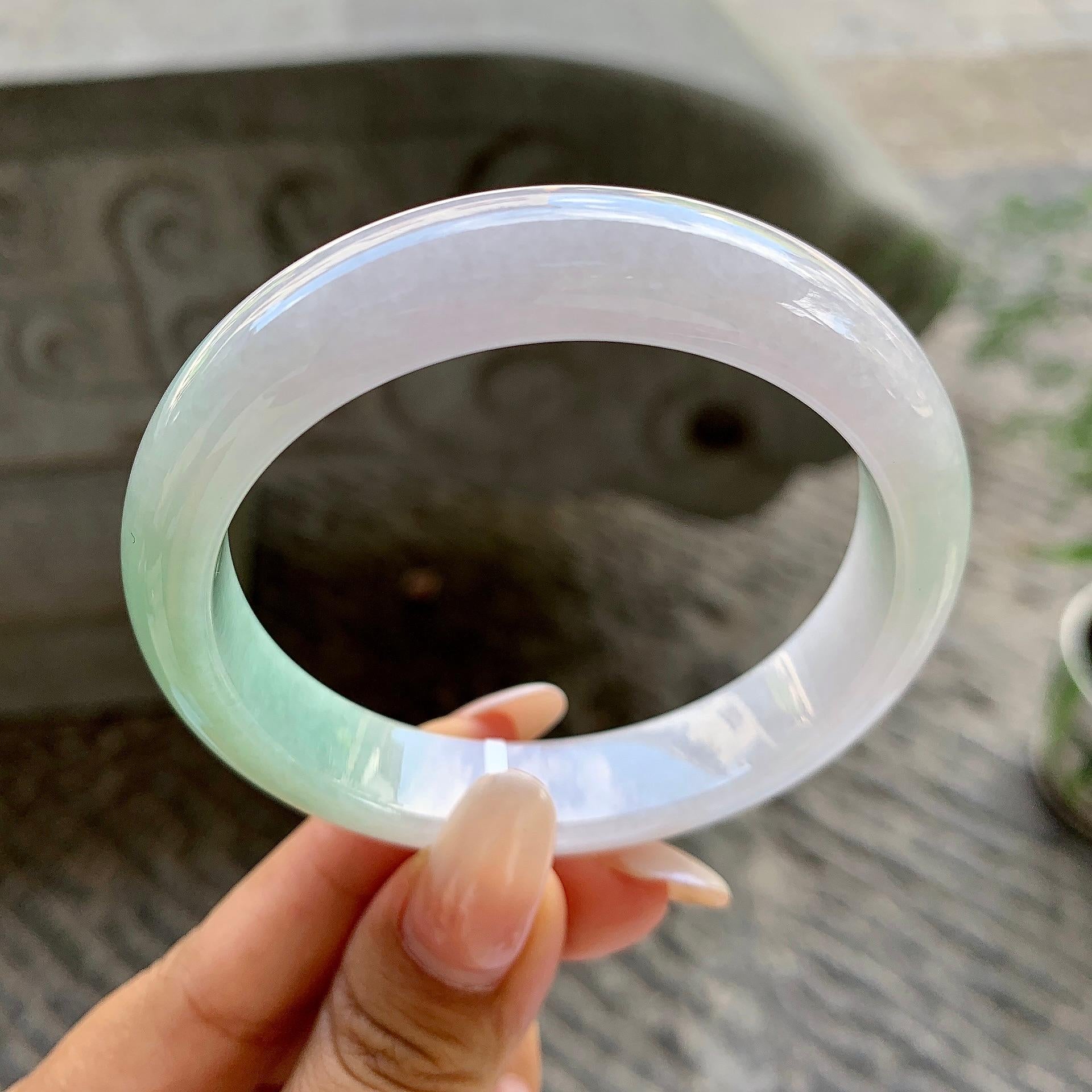 细糯种飘绿平安镯（57.2mm）（yc202388）
