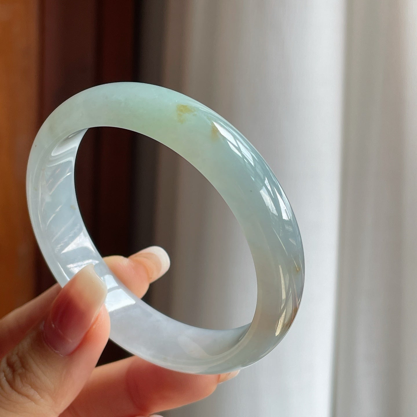 糯冰湖水绿带黄翡平安镯（56mm）