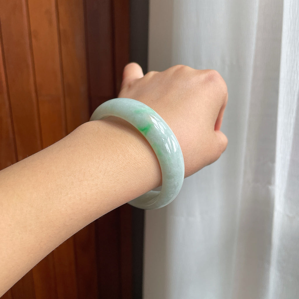 糯冰种带色翡翠平安镯（53mm）