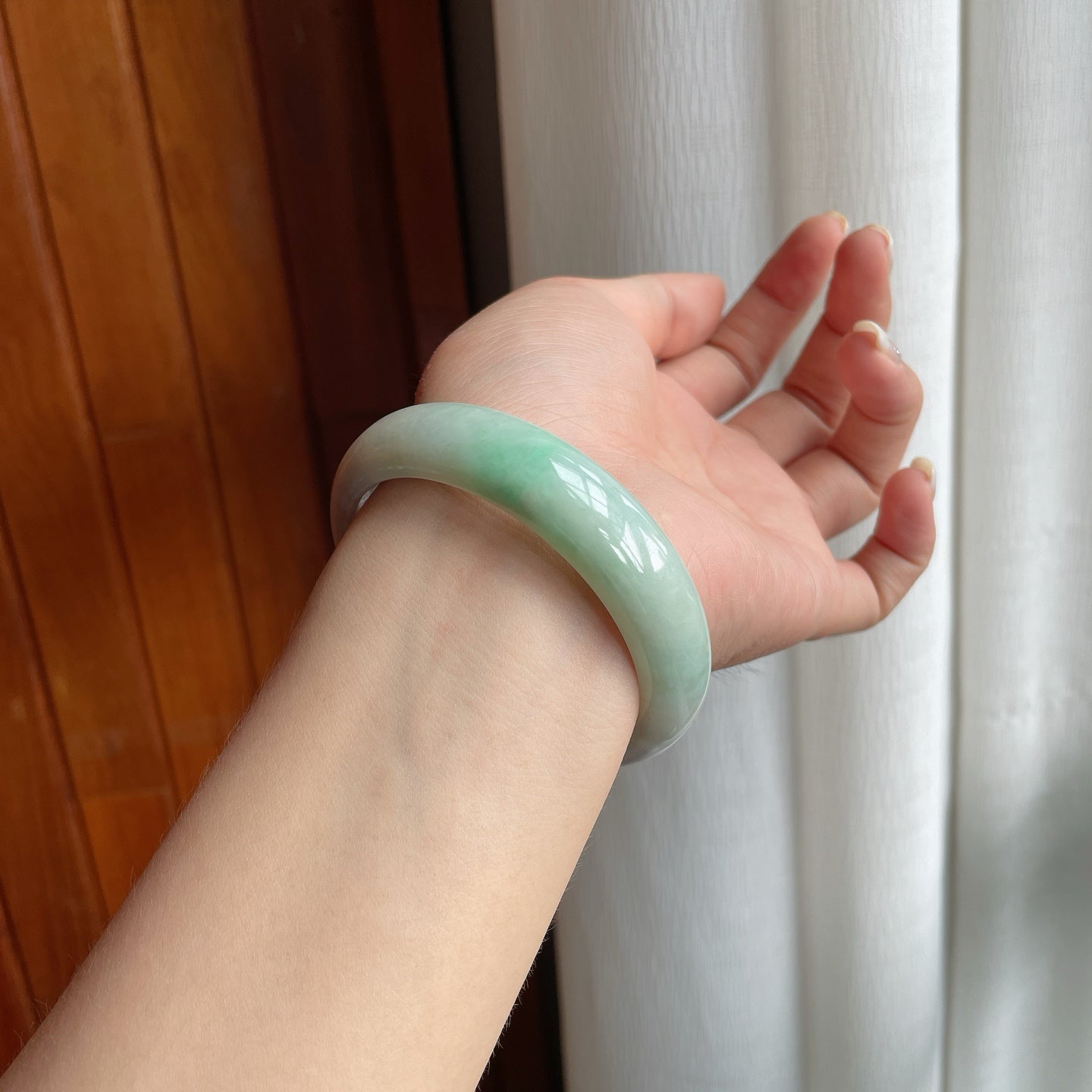 糯种带色翡翠平安镯镯（58mm）