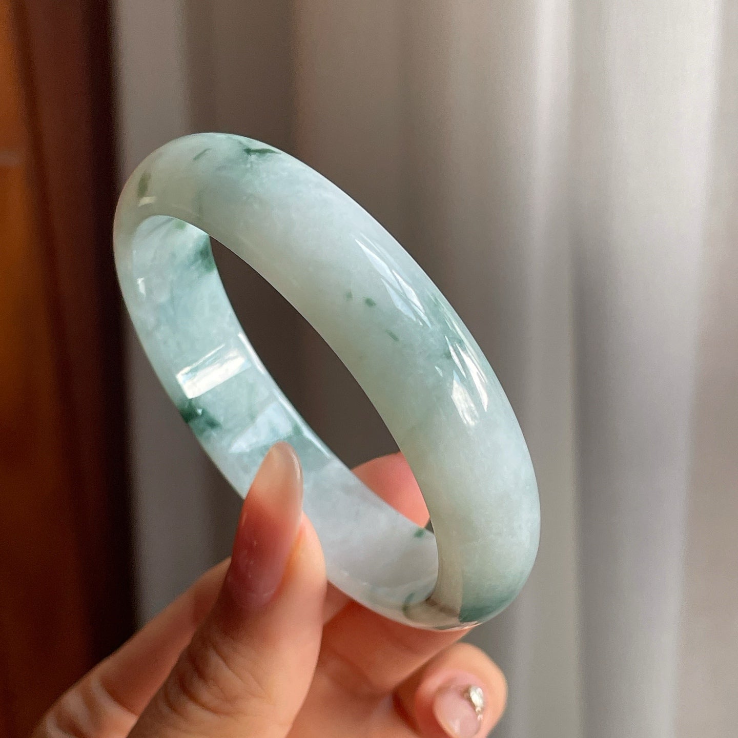 糯冰种飘花翡翠贵妃平安镯（53mm）