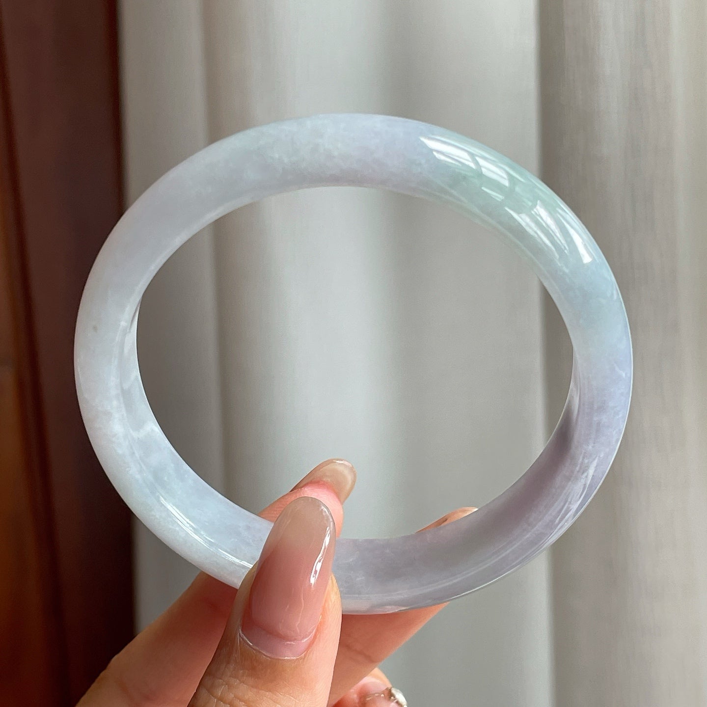 糯冰种淡紫底翡翠平安镯（58mm）