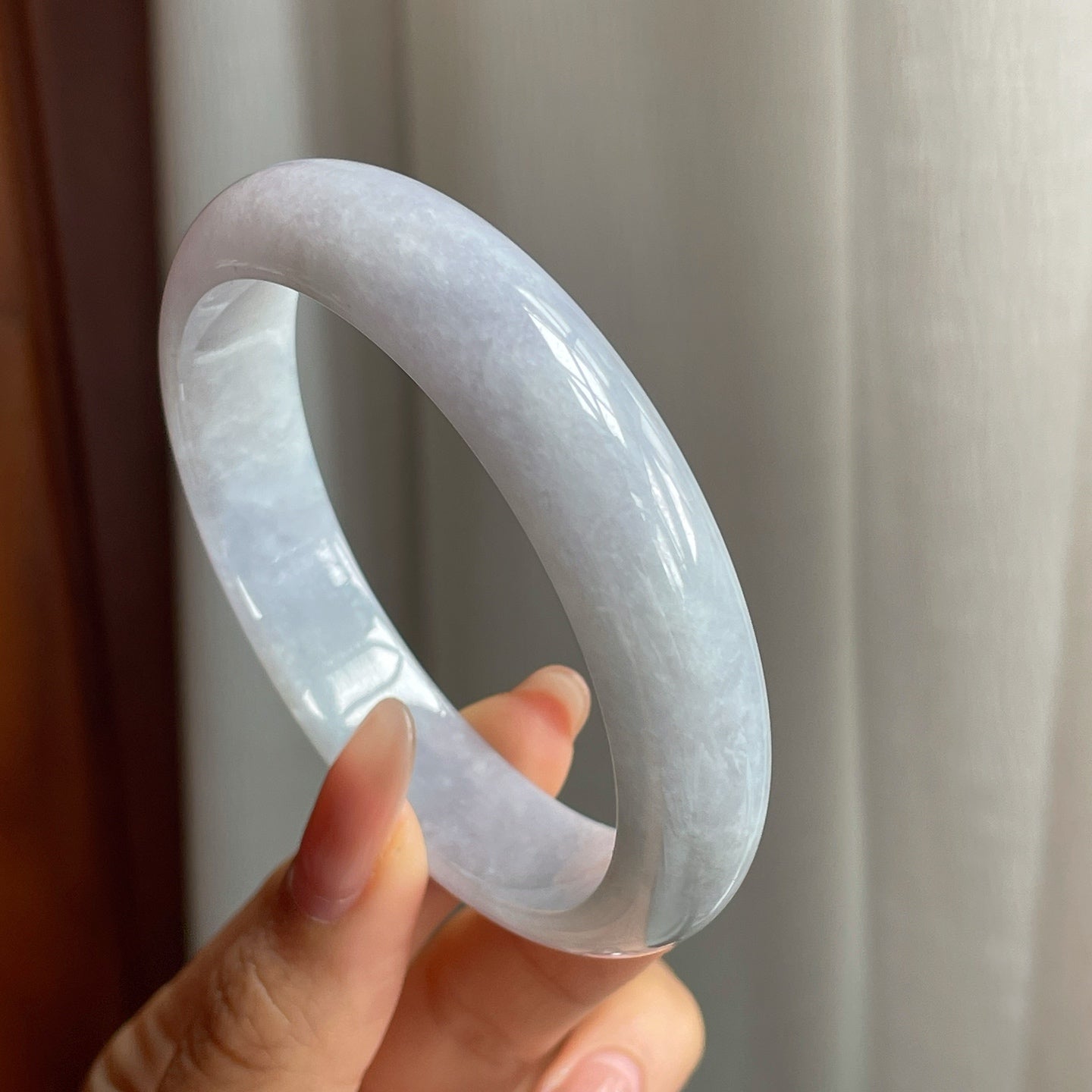 糯冰种淡紫底翡翠平安镯（58mm）