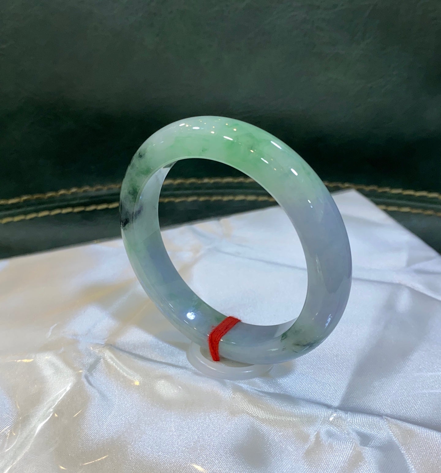 细糯春彩翡翠平安镯｜ 编号：23080718-47004 具体尺寸:55.4-12-9（wg0040231）