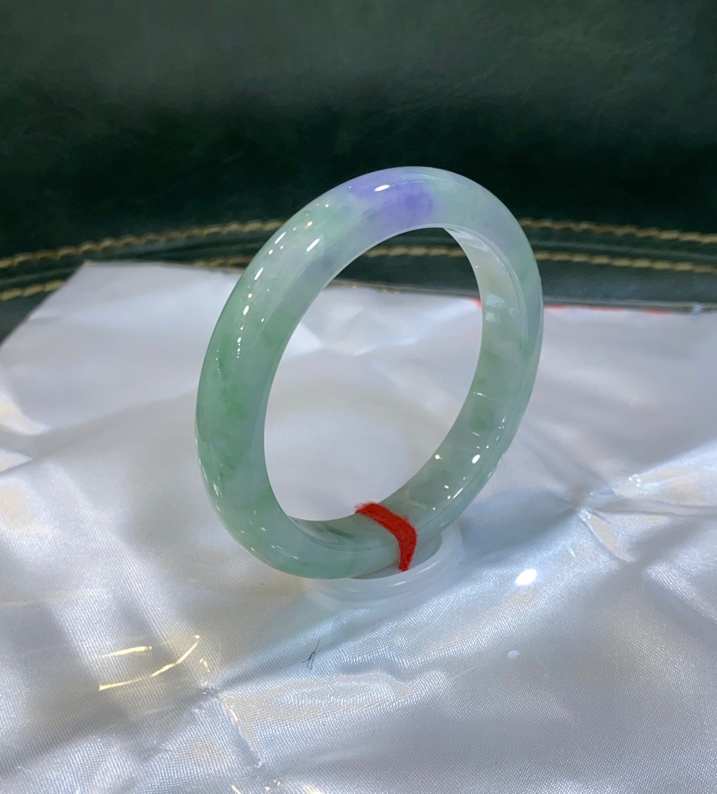 细糯春彩翡翠平安镯｜ 编号：23080718-47024 具体尺寸:53-10.8-8（wg0040229）