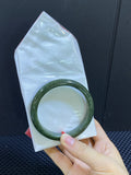 59-60能戴｜ 编号：24123008-6005 这条非常适合送给长辈，一条大圈口的老油青，上手显白显贵气（wg0050828）