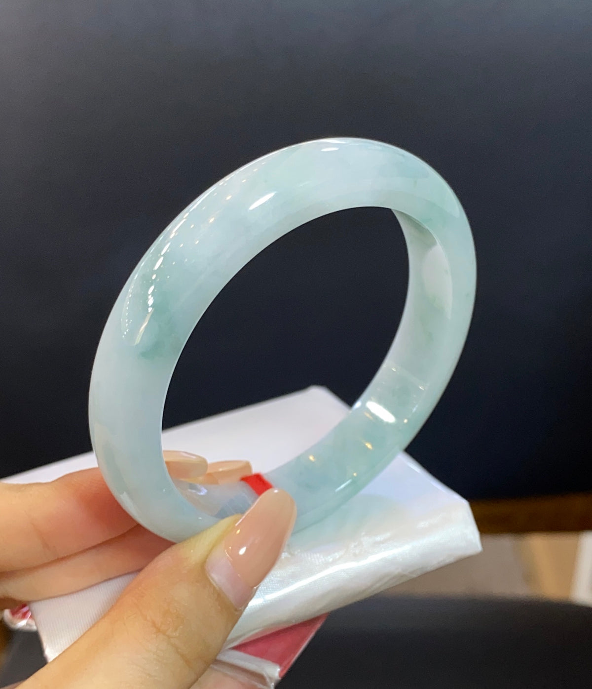 细糯飘花翡翠平安镯 57-58 | 编号：23062605-3003 具体尺寸：57.5-12.5-8（wg0067433）