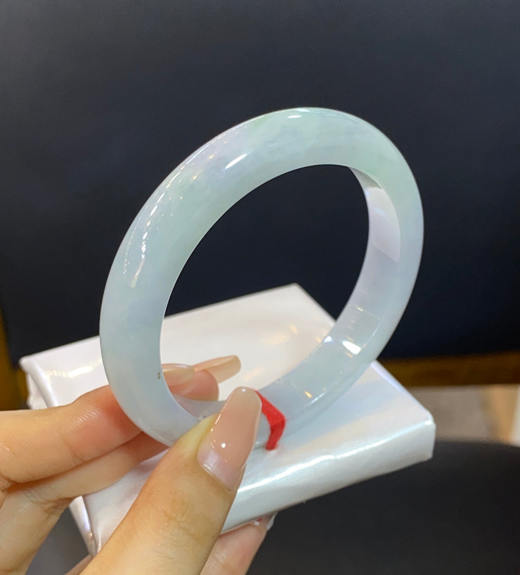 细糯春彩翡翠平安镯57-58 | 编号：23080620-29019 具体尺寸：57.5-11.6-8（wg0067431）